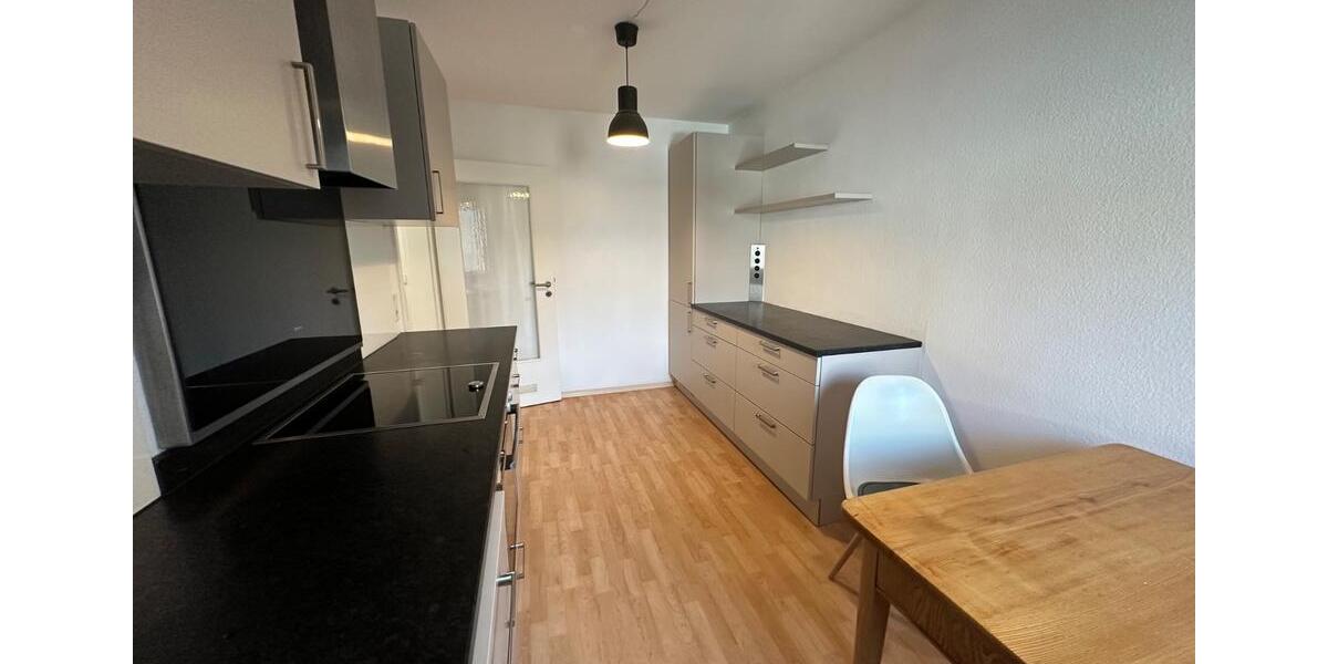 Etagenwohnung Würzburg Sanderau - 2 Zimmer, 68 m&sup2;, 297.500&euro; | Angebot:26324208