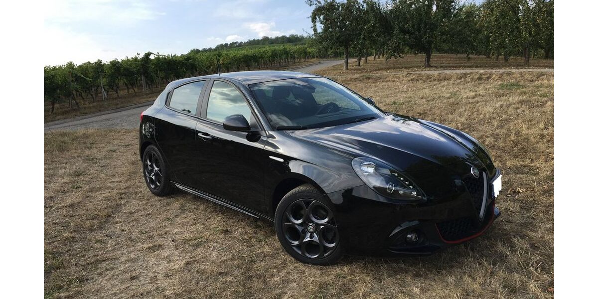 Alfa Romeo Giulietta 74.500 km 11.400 &euro; Würzburg 97070