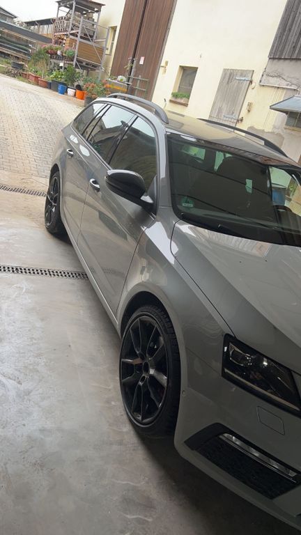 Skoda Octavia 72.000 km 22.900 € Marktsteft 97342