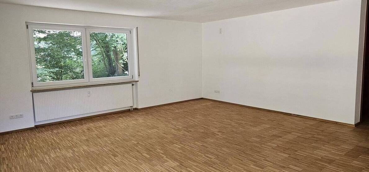 PROVISIONSFREI in WÜGerbrunn: lukrative SteuervorteilekernsaniertTerrasse2xTGim Grünen 3 zimmer