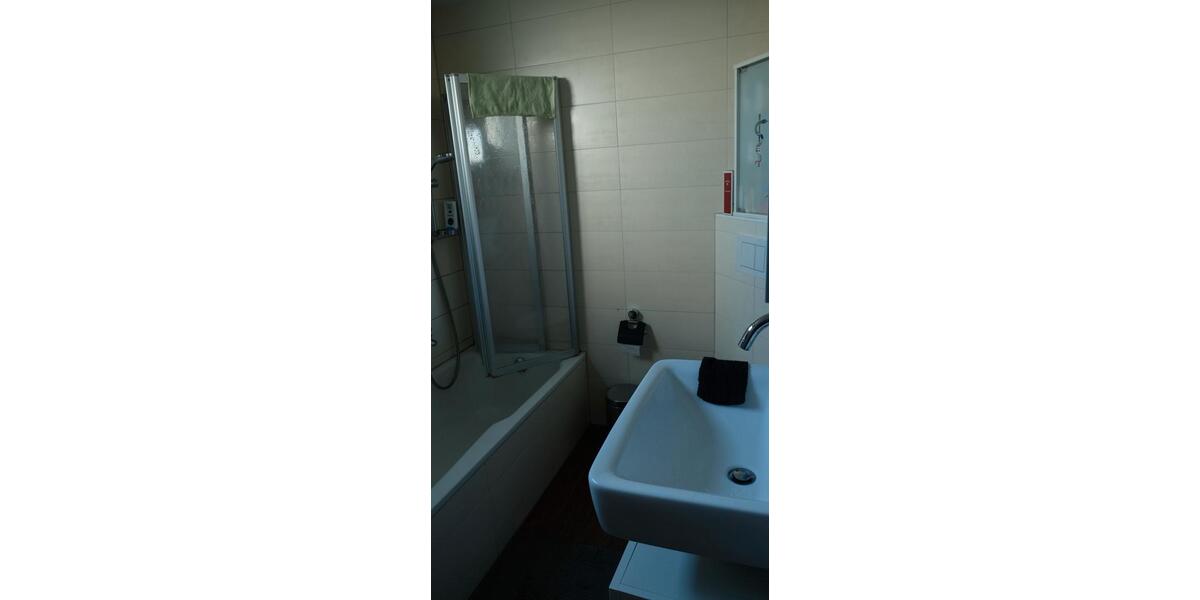 Etagenwohnung Würzburg Sanderau - 4 Zimmer, 99 m&sup2;, 1.100&euro; | Angebot:26653343