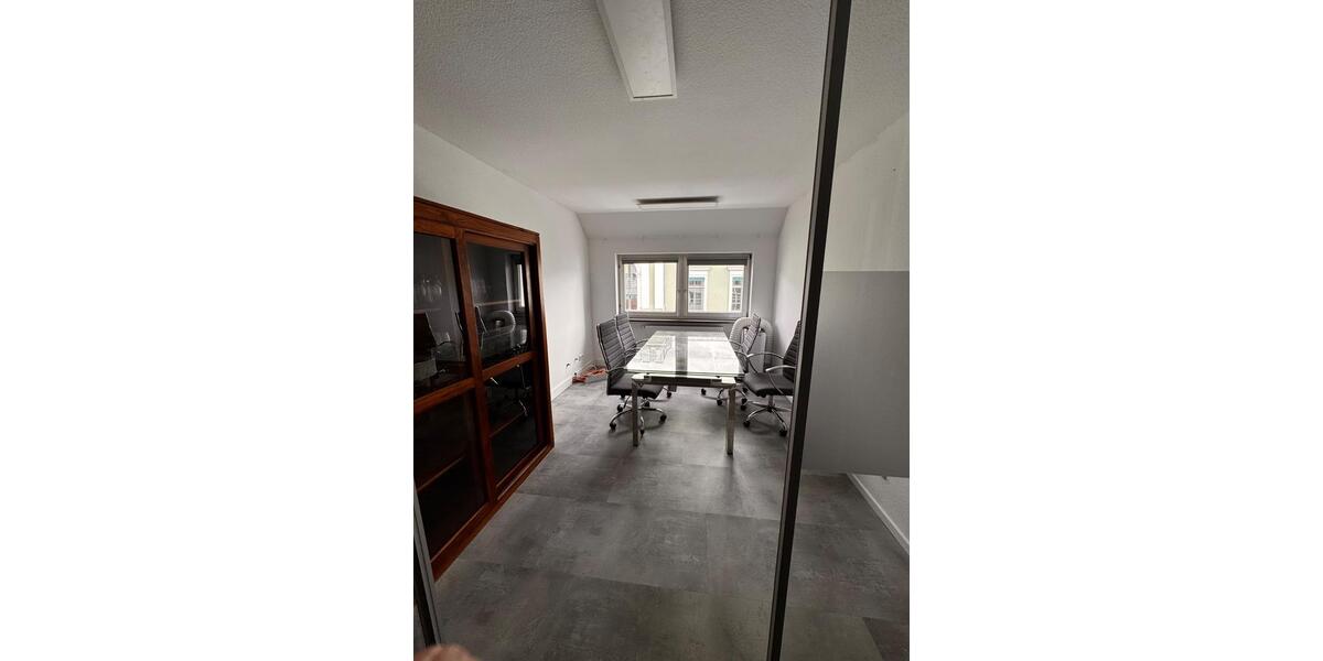 Gewerbeobjekt Eisingen - 3 Zimmer, 95 m&sup2;, 1.550&euro; | Angebot:26384014