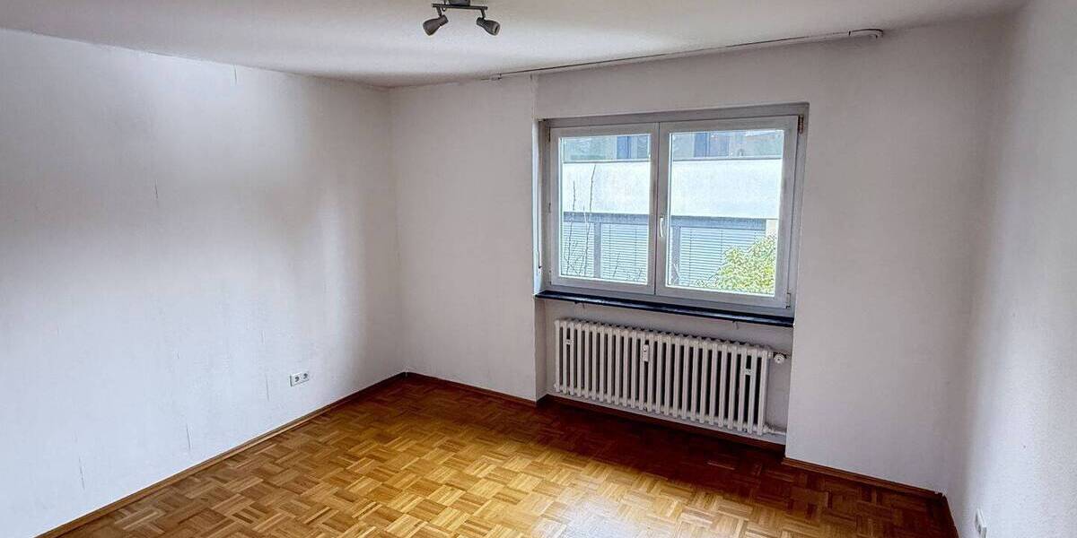 Etagenwohnung Höchberg - 4 Zimmer, 95 m&sup2;, 270.000&euro; | Angebot:25984866