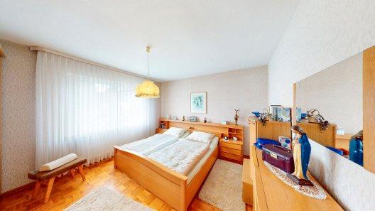 Erdgeschoßwohnung Birkenfeld - 5 Zimmer, 121 m&sup2;, 990&euro; | Angebot:26497356