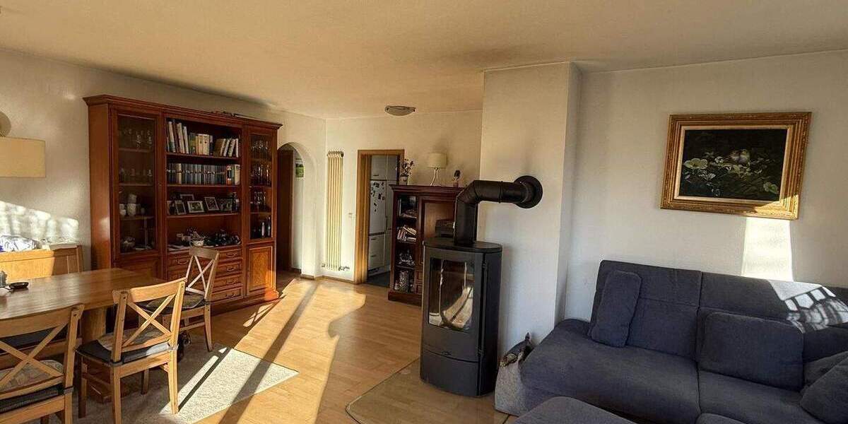 Mehrfamilienhaus, Wohnhaus Dettelbach Bibergau - 7 Zimmer, 187 m&sup2;, 690.000&euro; | Angebot:25682720