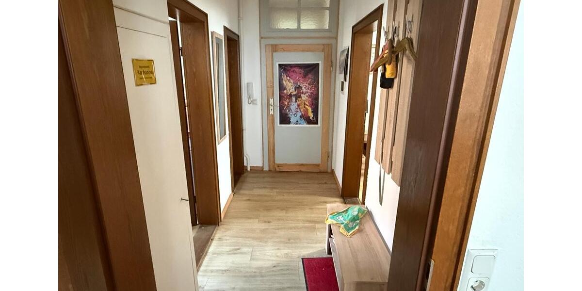 Etagenwohnung Würzburg Sanderau - 3 Zimmer, 74 m&sup2;, 800&euro; | Angebot:26236117