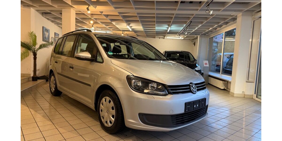 VW Touran 197.000 km 5.790 &euro; Schwanfeld 97523