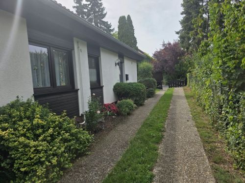 Einfamlienhaus mit Garten in 97262 HausenWürzburg (ID 10727) - Einfamilienhaus Hausen b. Würzburg Hausen b. Würzburg | Angebot:27330951