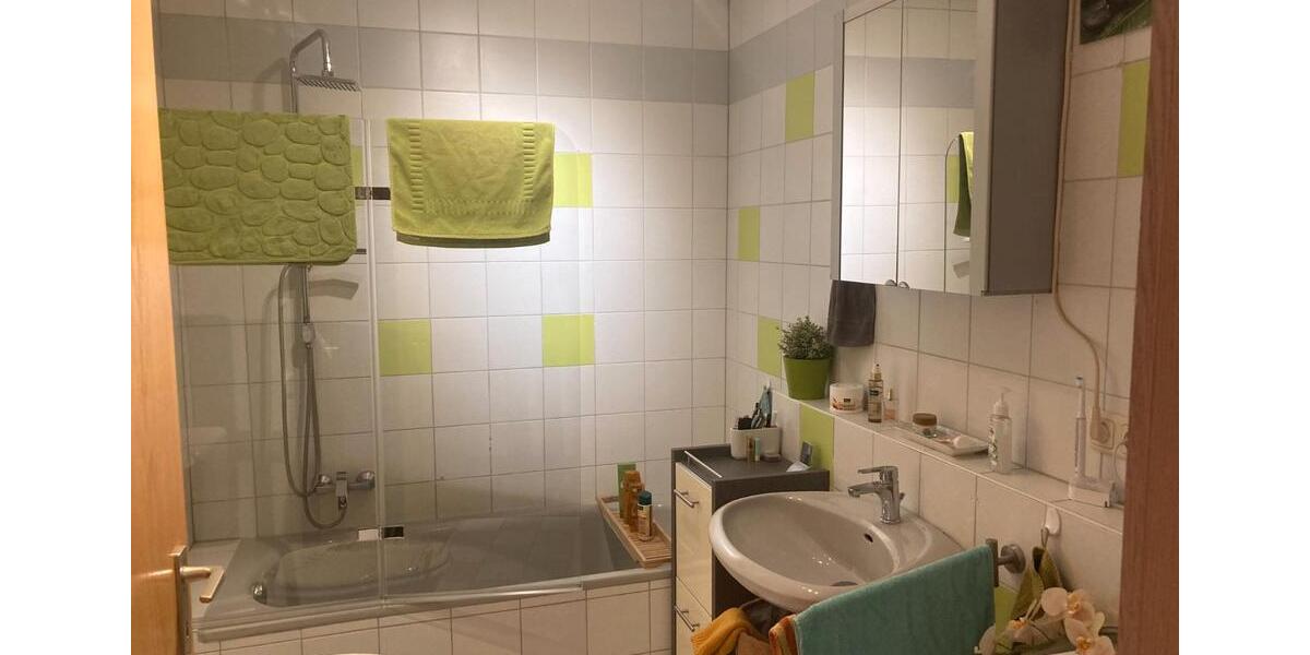 Dachgeschoßwohnung Würzburg Dürrbachau - 2.5 Zimmer, 54 m&sup2;, 190.000&euro; | Angebot:27002262