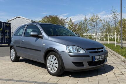 Opel Corsa 79.500 km 4.700 &euro; Höchberg 97204