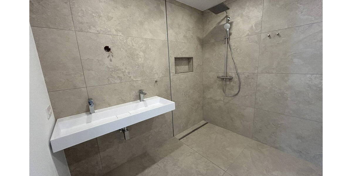 Etagenwohnung Zell am Main - 3 Zimmer, 108 m&sup2;, 1.570&euro; | Angebot:26020864