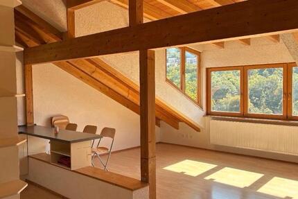 Haus Würzburg Dürrbachau - 13 Zimmer, 340 m&sup2;, 620.000&euro; | Angebot:26399413
