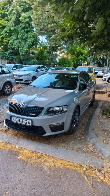 Skoda Octavia 162.162 km 17.500 € Würzburg 97074