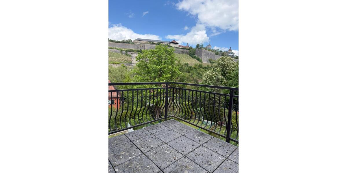 Etagenwohnung Würzburg Steinbachtal - 1.5 Zimmer, 17 m&sup2;, 525&euro; | Angebot:26602918