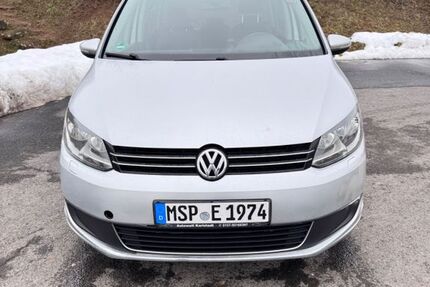 VW Touran 248.000 km 4.490 &euro; Karlstadt 97753