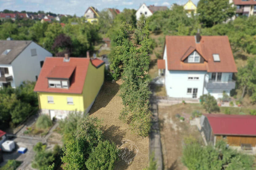 Tolles Grundstück in beliebter Lage von Versbach mit Baugenehmigung