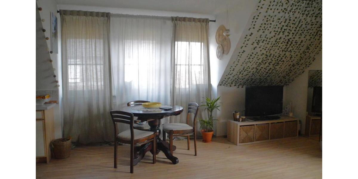 Dachgeschoßwohnung Schwarzach am Main - 2 Zimmer, 61 m&sup2;, 580&euro; | Angebot:25086711