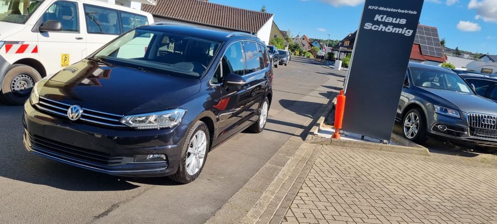 VW Touran 83.650 km 22.990 € Stammheim 97509
