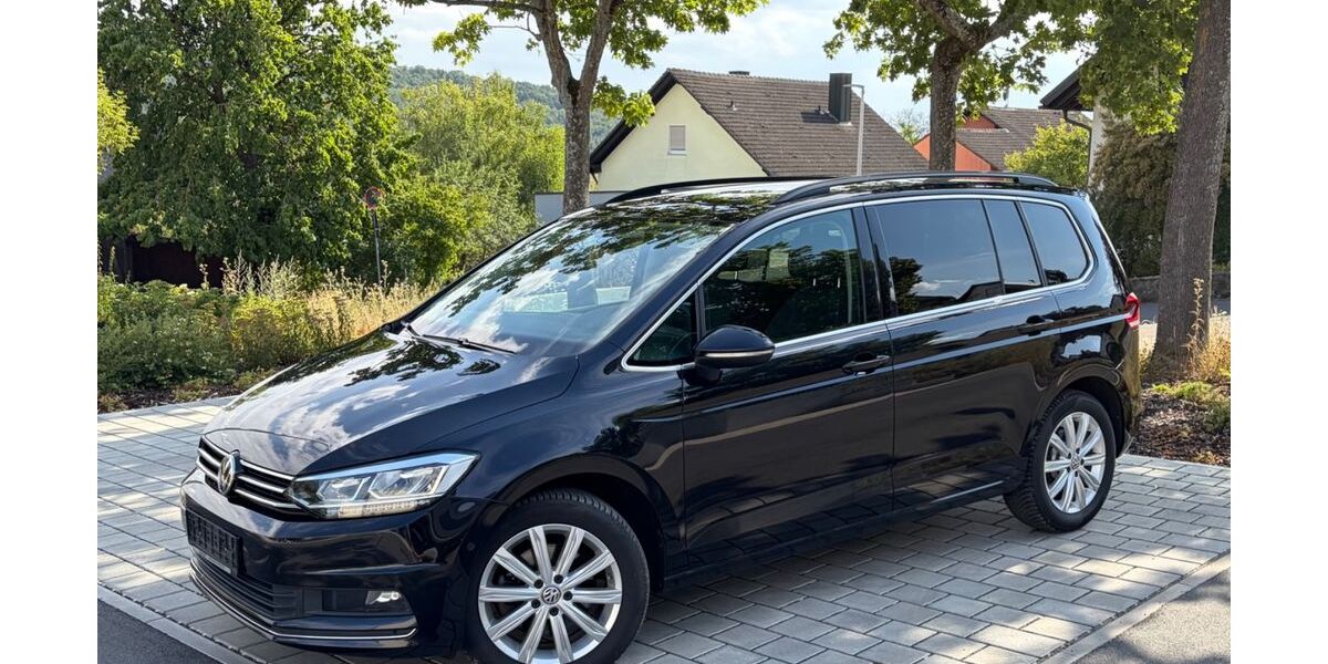 VW Touran 110.000 km 19.900 &euro; Uettingen 97292