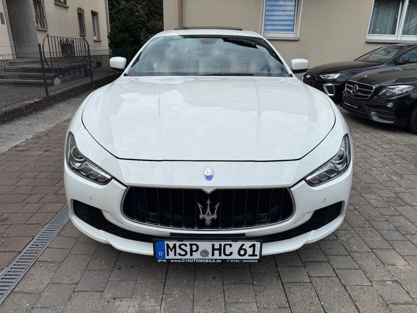 Maserati Ghibli 211.700 km 18.900 € Karlstadt 97753
