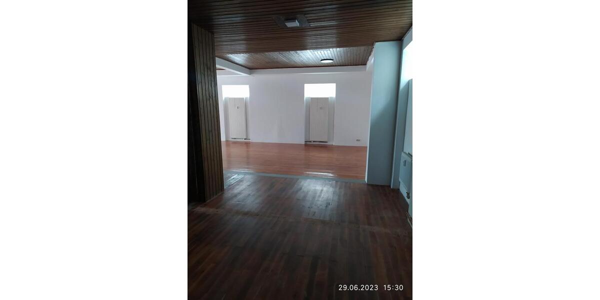 Gewerbeobjekt Zellingen - 600&euro; | Angebot:26113602