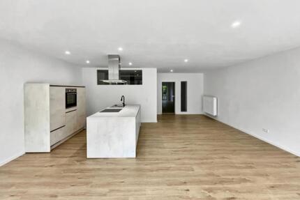 Wohnung Würzburg Lengfeld - 3 Zimmer, 110 m&sup2;, 1.350&euro; | Angebot:25098641