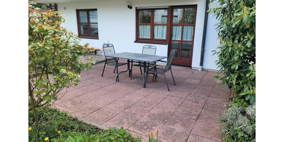Erdgeschoßwohnung Veitshöchheim - 2 Zimmer, 60 m&sup2;, 700&euro; | Angebot:26586616