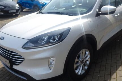 Ford Kuga 27.500 km 26.990 € Tauberbischofsheim 97941