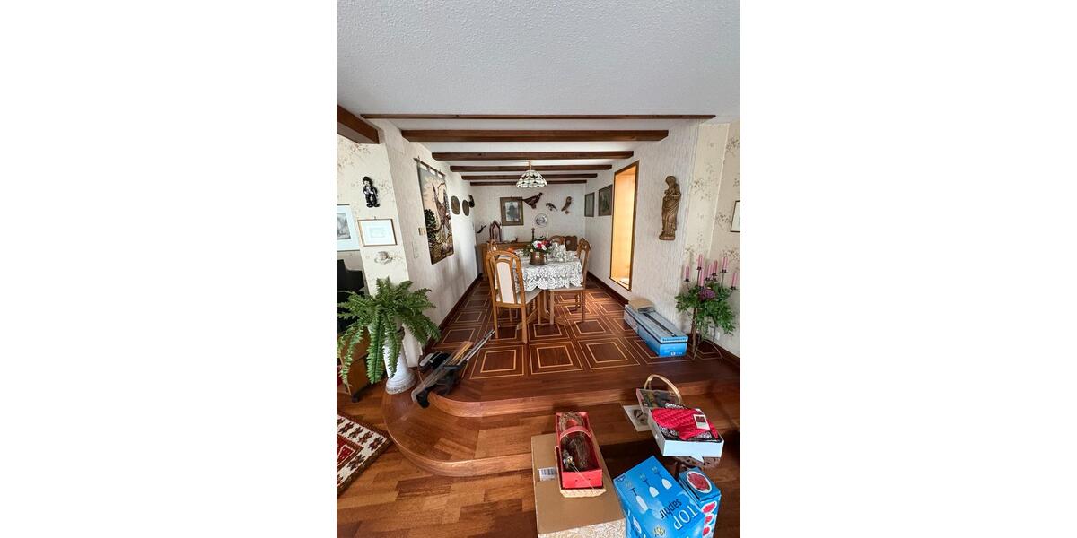 Einfamilienhaus Unterpleichfeld - 6 Zimmer, 168 m&sup2;, 499.000&euro; | Angebot:26199987