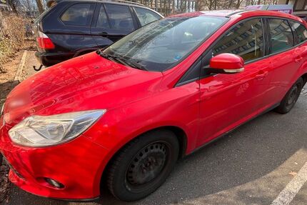 Ford Focus 185.655 km 2.800 &euro; Wenkheim 97956