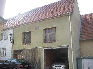 Mehrfamilienhaus, Wohnhaus Obernbreit - 4 Zimmer, 125 m&sup2;, 99.000&euro; | Angebot:25741025