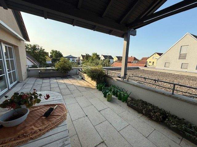hochwertige Büro- Praxisräume in Volkach - Erstbezug