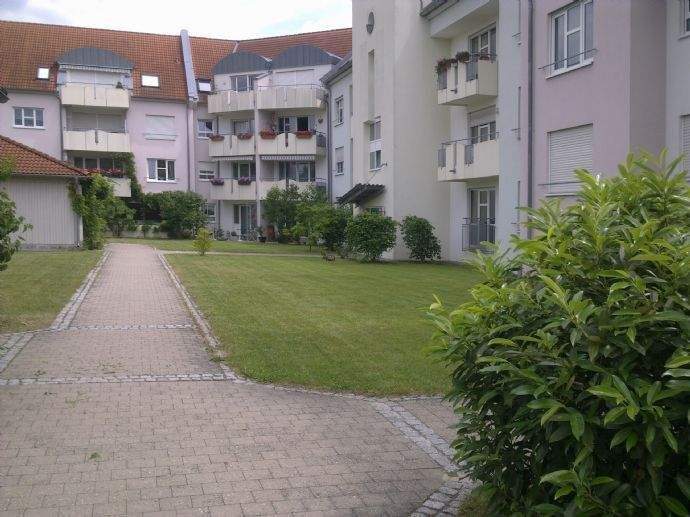 Etagenwohnung Kitzingen Etwashausen - 2 Zimmer, 68 m&sup2;, 229.500&euro; | Angebot:26170933