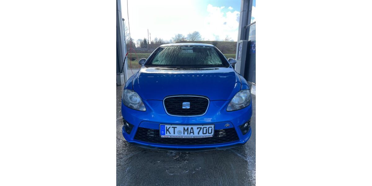 Seat Leon 169.000 km 5.199 &euro; Kitzingen 97318