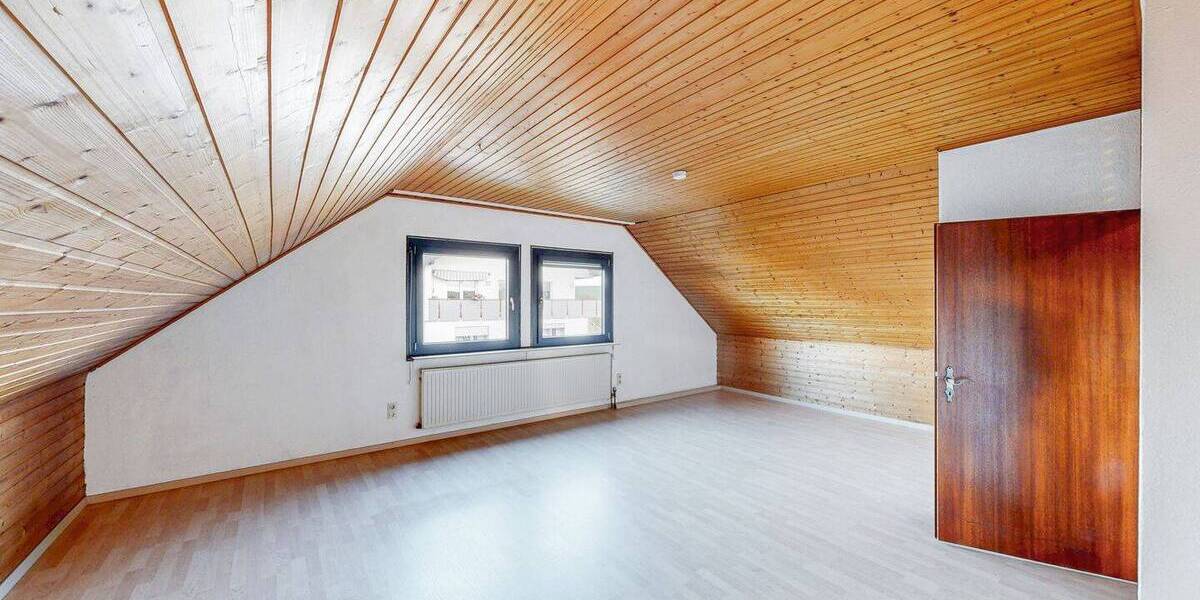 Mehrfamilienhaus, Wohnhaus Reichenberg Lindflur - 6 Zimmer, 190 m&sup2;, 1.600&euro; | Angebot:26596089