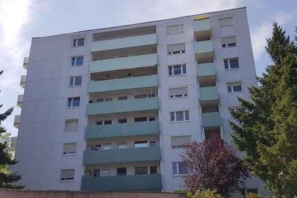 Wohnung zum Kaufen in Gerbrunn 330.000 € 90 m²