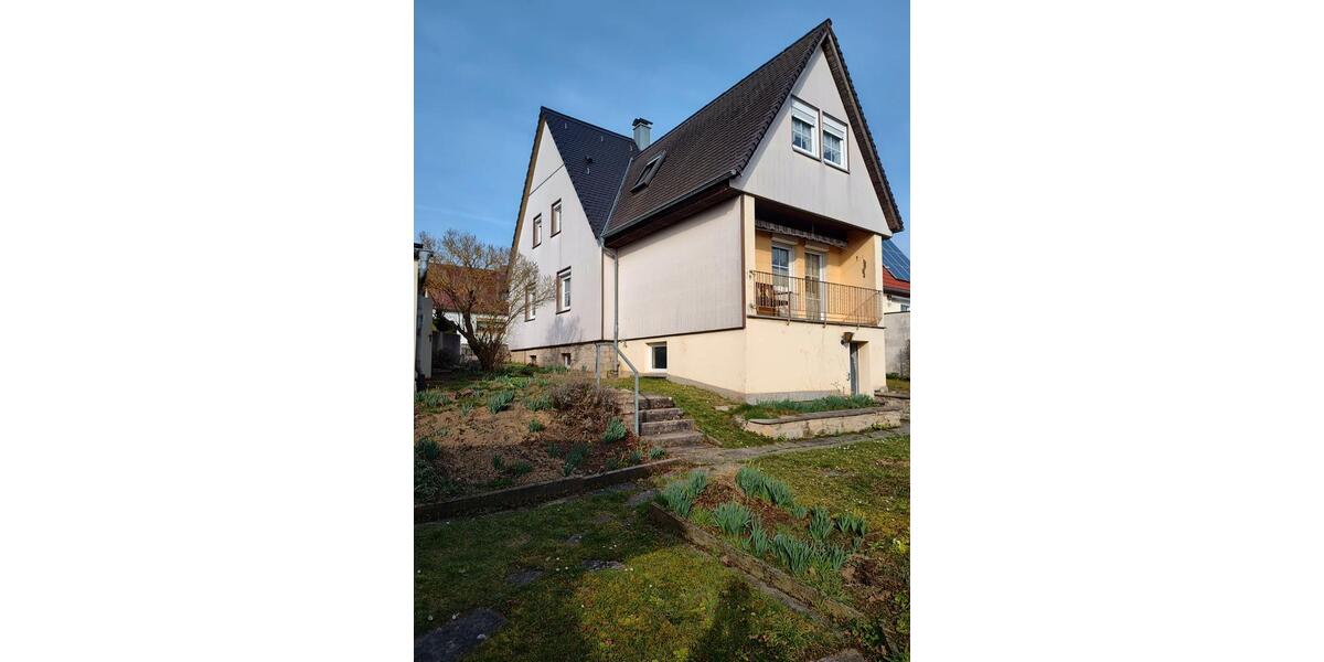 Doppelhaushälfte Giebelstadt - 6 Zimmer, 144 m&sup2;, 295.000&euro; | Angebot:26762801