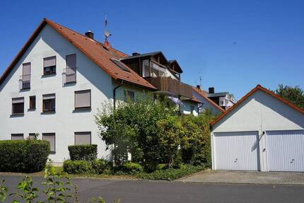 Gepflegtes Mehrfamilienhaus mit 6 Einheiten (3 Zimmer Wohnungen) in Kürnach zu verkaufen 1 zimmer