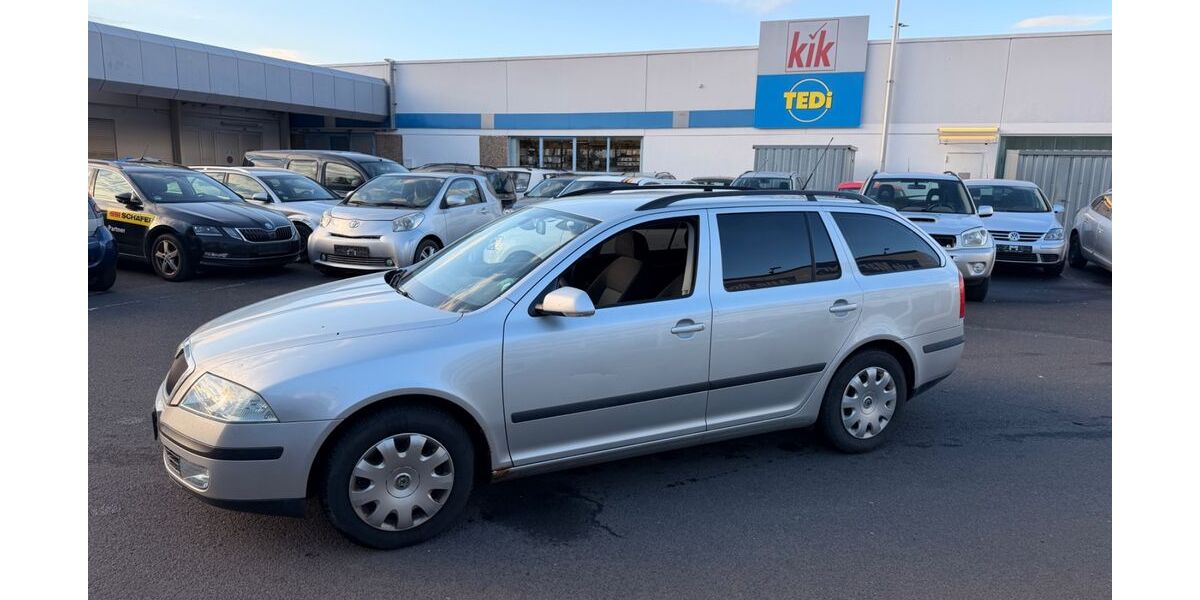 Skoda Octavia 215.000 km 950 &euro; Würzburg 97076