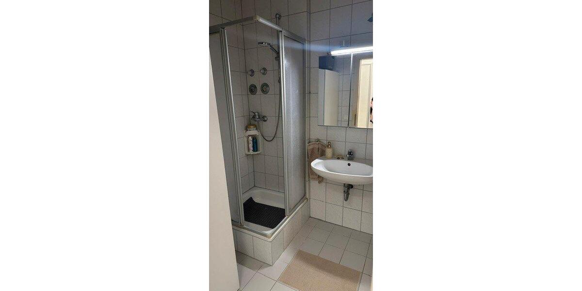 Erdgeschoßwohnung Rottendorf - 1 Zimmer, 33 m&sup2;, 480&euro; | Angebot:26677248
