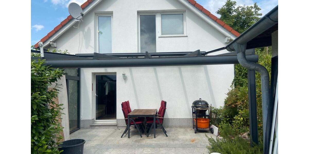 Etagenwohnung Würzburg Heuchelhof - 4 Zimmer, 100 m&sup2;, 1.400&euro; | Angebot:26233579