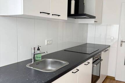 Wohnung Kitzingen - 3 Zimmer, 77 m&sup2;, 800&euro; | Angebot:25929494