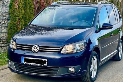 VW Touran 159.000 km 9.490 &euro; Werneck 97440