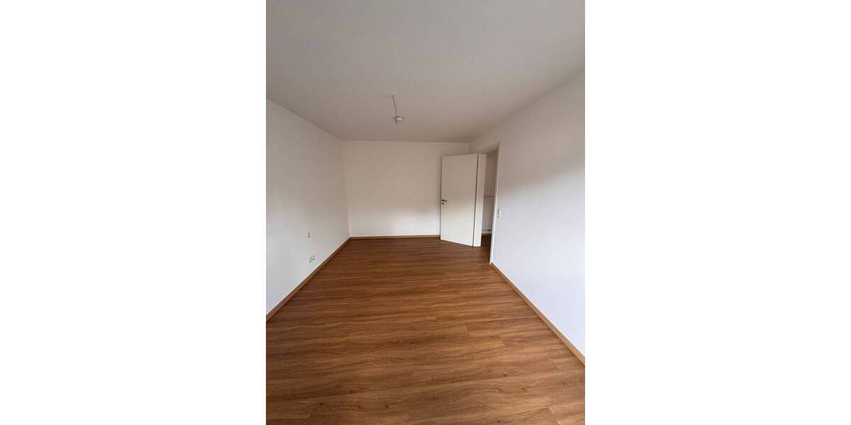 Etagenwohnung Reichenberg - 2 Zimmer, 70 m&sup2;, 589&euro; | Angebot:26043472