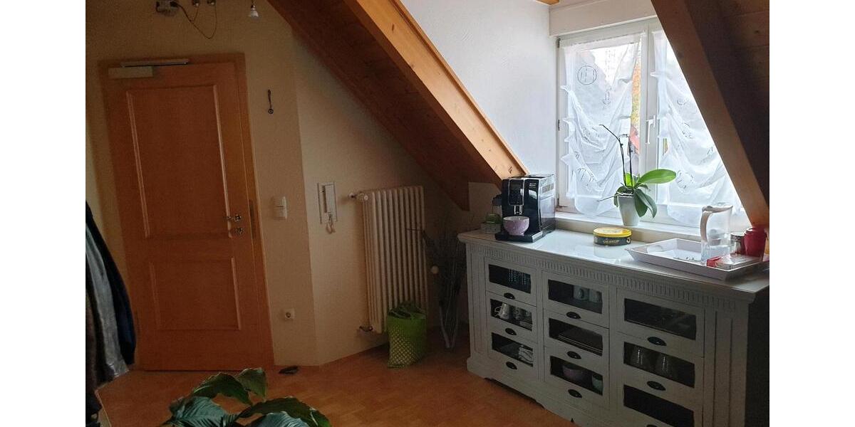 Etagenwohnung Schwarzach am Main - 4 Zimmer, 120 m&sup2;, 1.200&euro; | Angebot:25598897