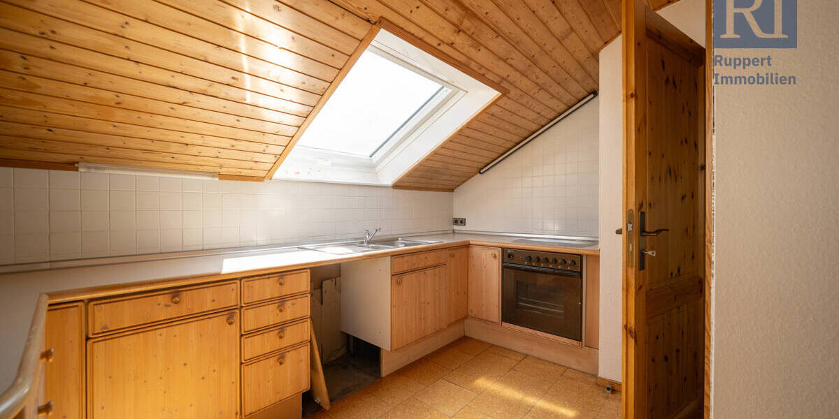 Mehrfamilienhaus, Wohnhaus Schwarzach am Main Stadtschwarzach - 7 Zimmer, 191 m&sup2;, 389.000&euro; | Angebot:21889230