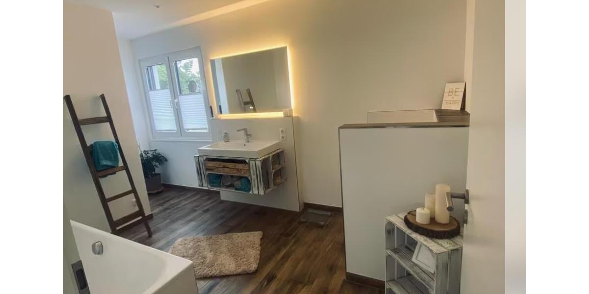 Einfamilienhaus Tauberbischofsheim - 5 Zimmer, 130 m&sup2;, 685.000&euro; | Angebot:26645547