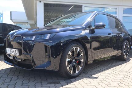 BMW iX 1.025 km 84.990 &euro; Karlstadt 97753