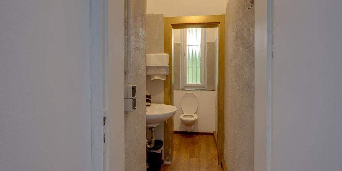 Gewerbeobjekt Würzburg Sanderau - 2.000&euro; | Angebot:23225040