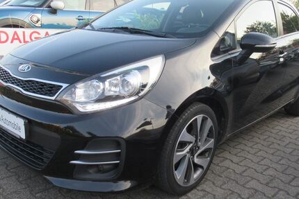 Kia Rio 127.000 km 6.790 &euro; Karlstadt 97753